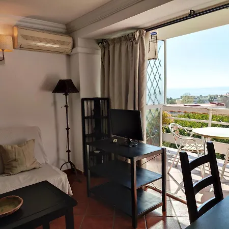 Estudio Cerca De La Playa - La Carihuela * 托雷莫利诺斯